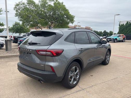 Carbonized Gray Metallic 2025 Ford Escape ST-Line