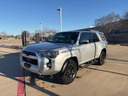 2022 Toyota 4Runner SR5