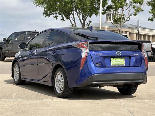 2016 Toyota Prius Two