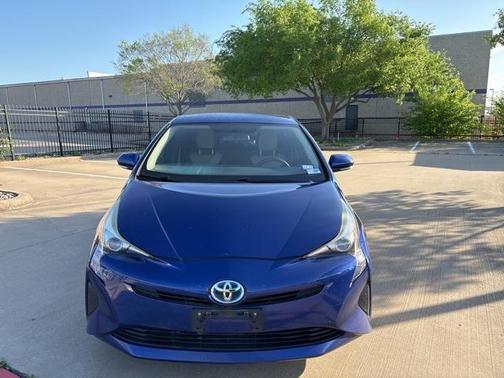2016 Toyota Prius Two