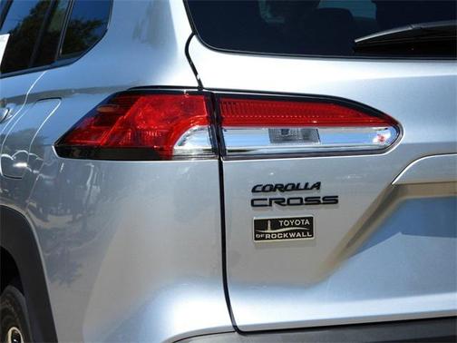 2025 Toyota Corolla Hybrid SE