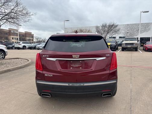 2017 Cadillac XT5 Premium Luxury