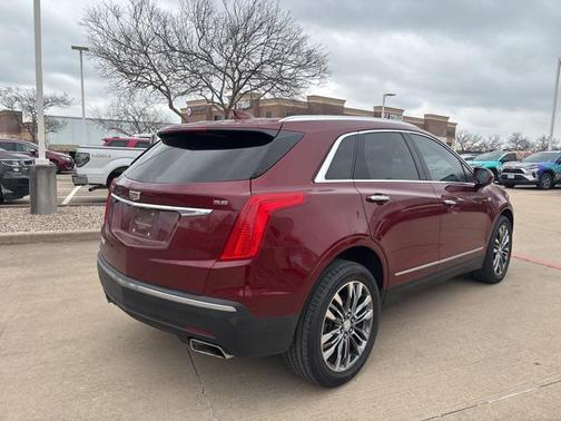 2017 Cadillac XT5 Premium Luxury