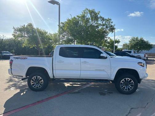 Ice Cap 2023 Toyota Tacoma TRD Sport