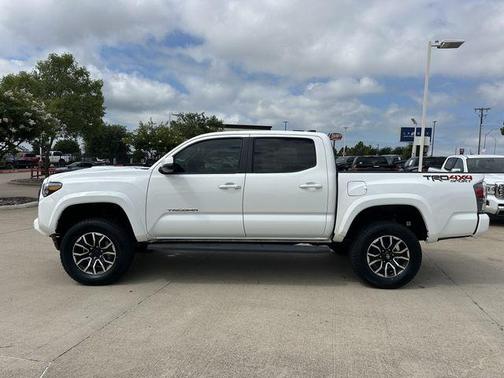 Ice Cap 2023 Toyota Tacoma TRD Sport