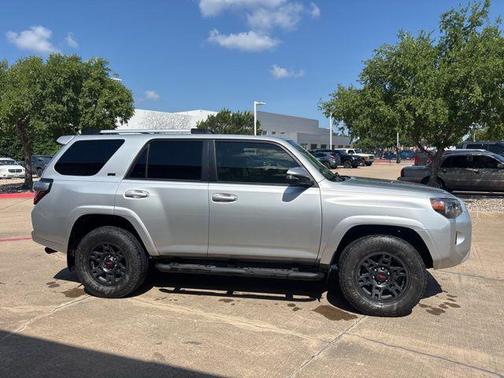 Classic Silver Metallic 2022 Toyota 4Runner SR5 Premium