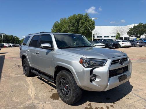 Classic Silver Metallic 2022 Toyota 4Runner SR5 Premium