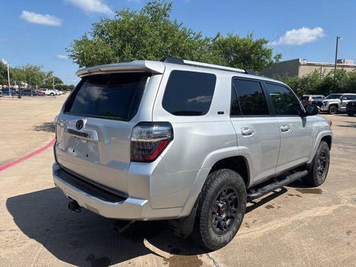 Classic Silver Metallic 2022 Toyota 4Runner SR5 Premium
