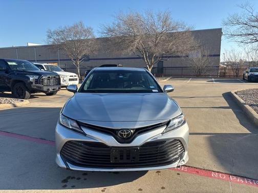 2019 Toyota Camry LE