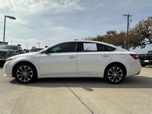 2017 Toyota Avalon XLE Premium