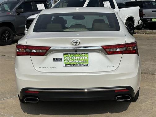 2017 Toyota Avalon XLE Premium