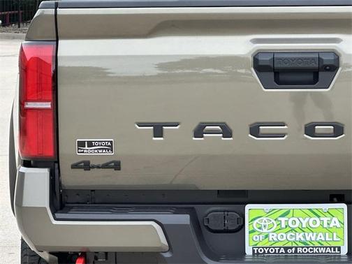 2025 Toyota Tacoma TRD Off Road