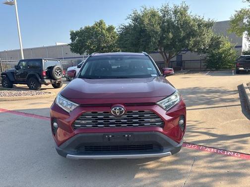 2019 Toyota RAV4 Limited
