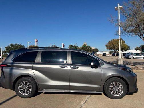Heavy Metal 2026 Toyota Sienna XLE
