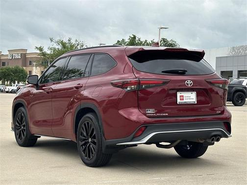2024 Toyota Highlander XSE