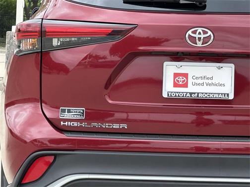 2024 Toyota Highlander XSE