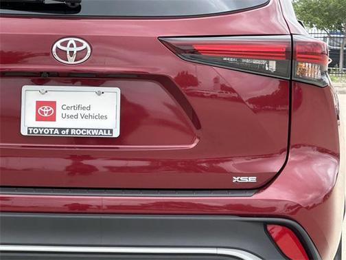 2024 Toyota Highlander XSE