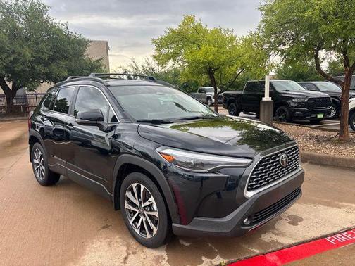 Jet Black 2025 Toyota Corolla Cross XLE