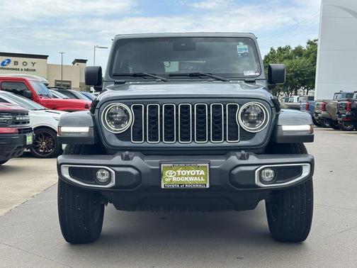 Anvil Clear Coat 2024 Jeep Wrangler 4-Door Sahara 4x4