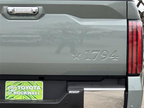 2026 Toyota Tundra Hybrid 1794 Edition