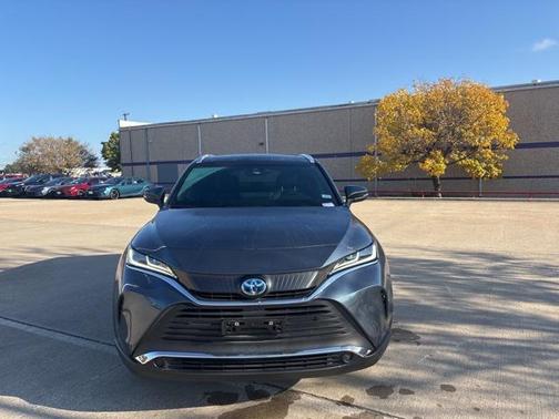 2022 Toyota Venza XLE