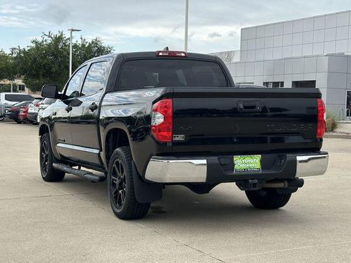 Midnight Black Metallic 2020 Toyota Tundra SR5