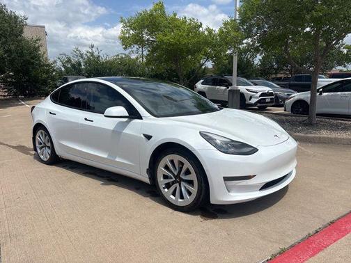 Pearl White Multi-Coat 2021 Tesla Model 3 Standard Range Plus
