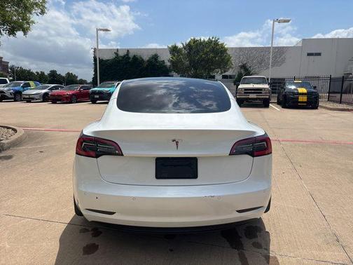 Pearl White Multi-Coat 2021 Tesla Model 3 Standard Range Plus