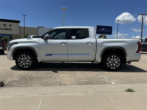 2025 Toyota Tundra Hybrid 1794 Edition
