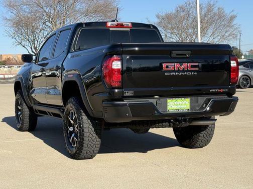 2024 GMC Canyon AT4X