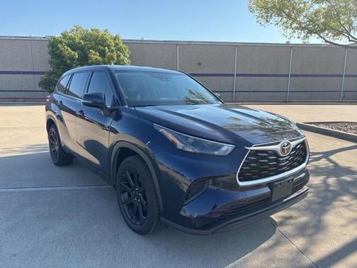 2022 Toyota Highlander L