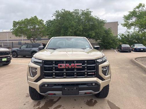 2023 GMC Canyon AT4