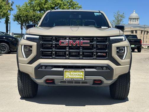 Desert Sand Metallic 2023 GMC Canyon AT4