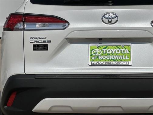 2025 Toyota Corolla Cross LE