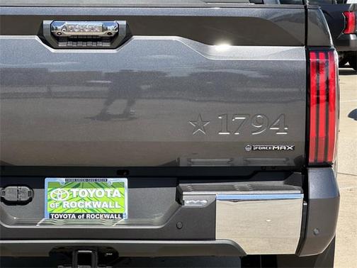 2026 Toyota Tundra Hybrid 1794 Edition