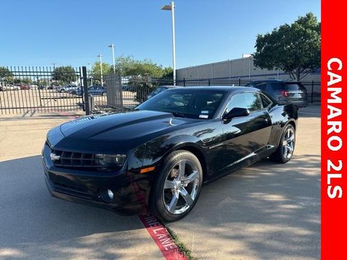 2011 Chevrolet Camaro 2LS