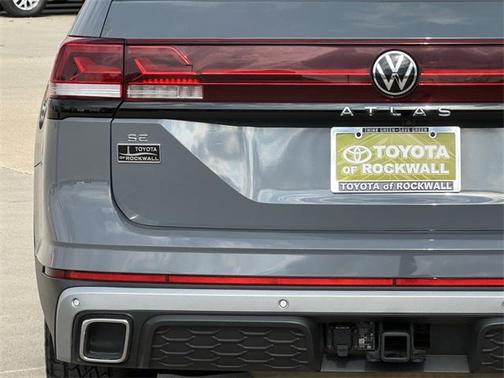 2024 Volkswagen Atlas 2.0T SE w/Technology 4MOTION