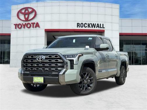 2025 Toyota Tundra Hybrid Platinum