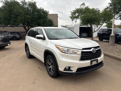 2016 Toyota Highlander XLE