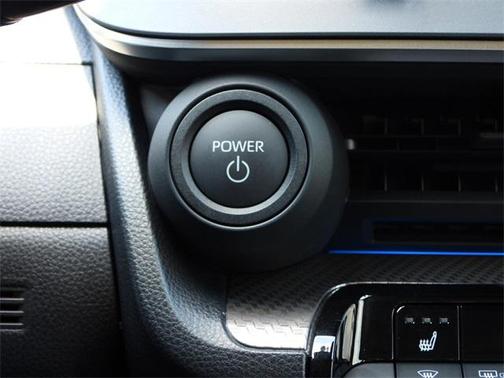 2025 Toyota Prius XLE