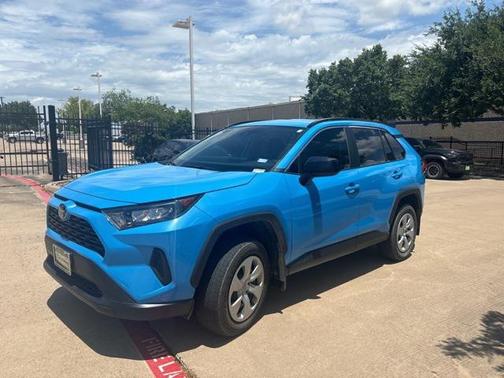 2021 Toyota RAV4 LE