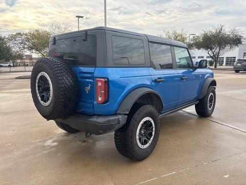 2022 Ford Bronco Badlands