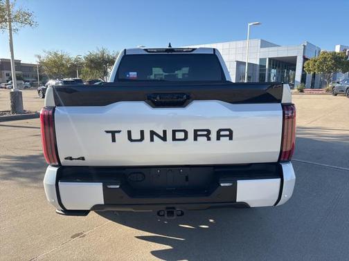 2025 Toyota Tundra Platinum