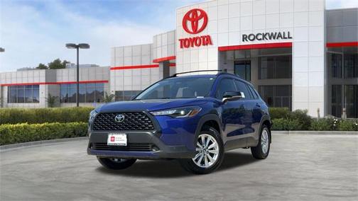 2025 Toyota Corolla Cross LE