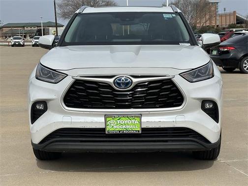 2023 Toyota Highlander Hybrid XLE