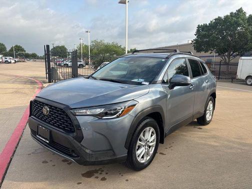 Celestite 2024 Toyota Corolla Cross LE