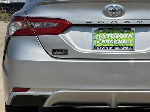 2018 Toyota Camry SE