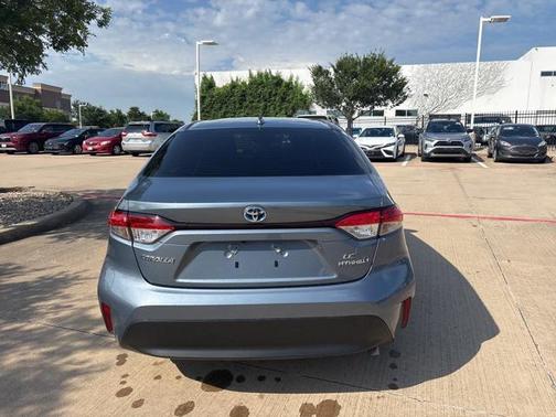 2024 Toyota Corolla Hybrid LE