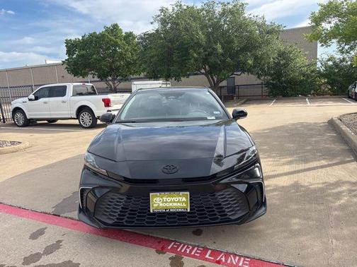 Midnight Black Metallic 2025 Toyota Camry SE