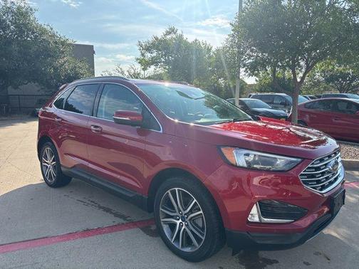 Rapid Red Metallic Tinted Clearcoat 2022 Ford Edge Titanium